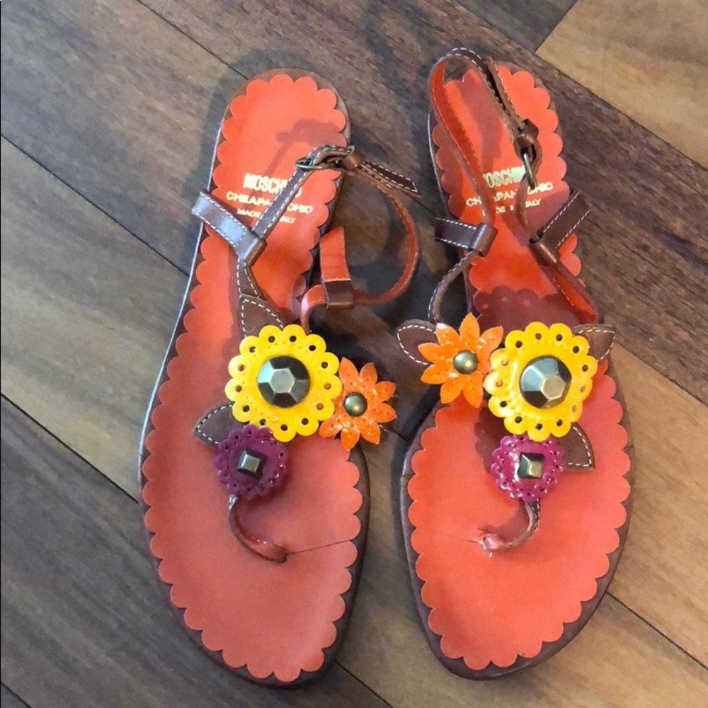 New Moschino Floral Sandals 🌸